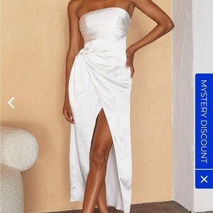 Selfie Leslie white strapless wrap dress. Slit in front. Size M.